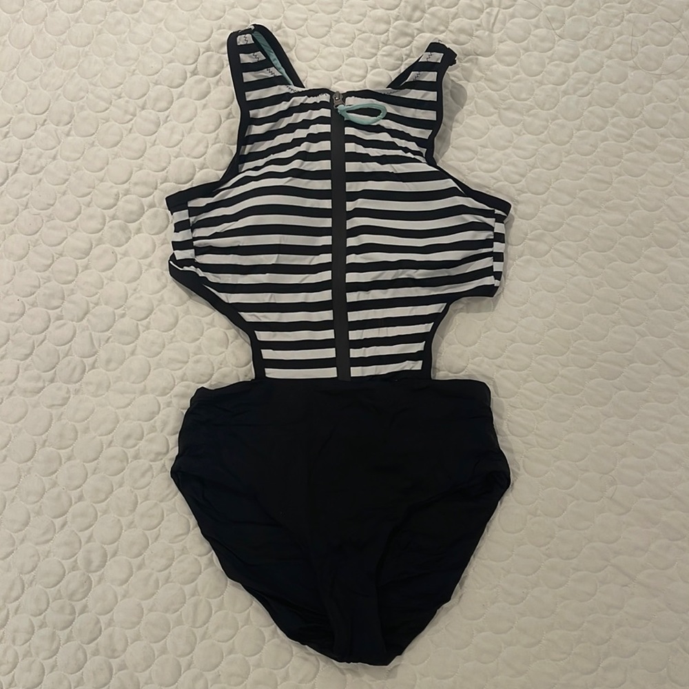 WAVE LIFE women XS One piece high waist panty swim front zipper built in bra